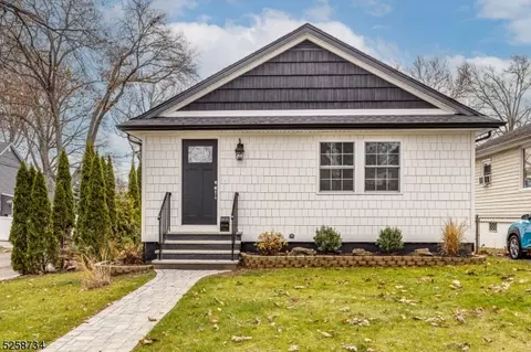 1515 Bedford St, Rahway, NJ 07065