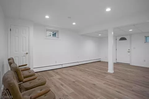 160 Valley Rd, Wayne, NJ 07470 photo 23