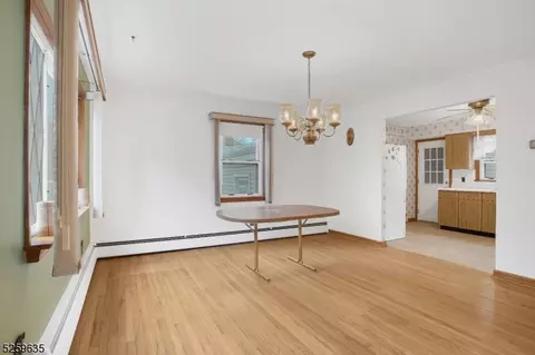 160 Valley Rd, Wayne, NJ 07470 photo 10