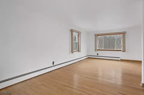 160 Valley Rd, Wayne, NJ 07470 photo 7