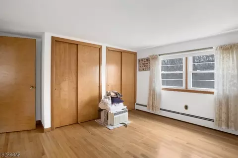 160 Valley Rd, Wayne, NJ 07470 photo 19