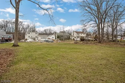 160 Valley Rd, Wayne, NJ 07470 photo 28