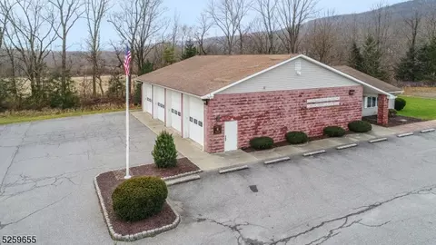 301 Airport Rd, Hackettstown, NJ 07840