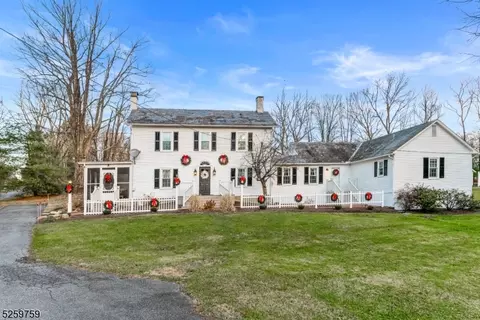 141 Mt Hermon Rd, Blairstown, NJ 07825