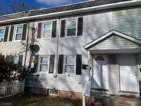 818 E Hazelwood Ave #A/B, Rahway, NJ 07065