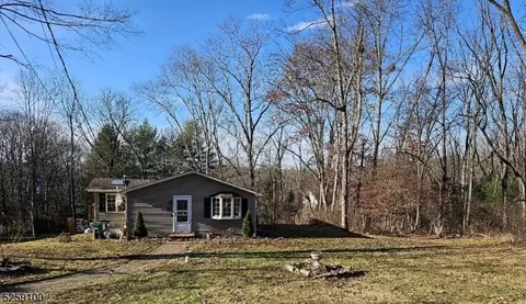 227 Musconetcong River Rd, Washington, NJ 07882