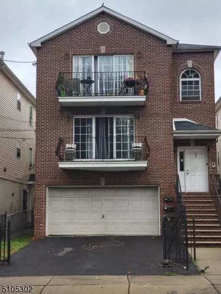207 Badger, Newark, NJ 07108