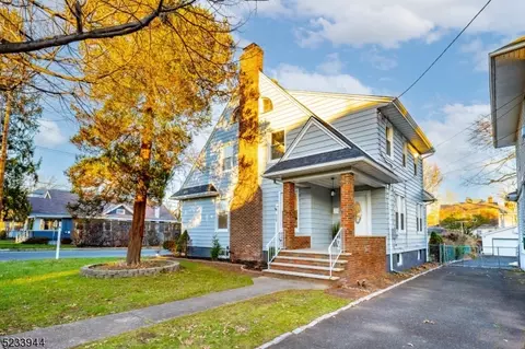 529 Walnut St, Roselle Park, NJ 07204