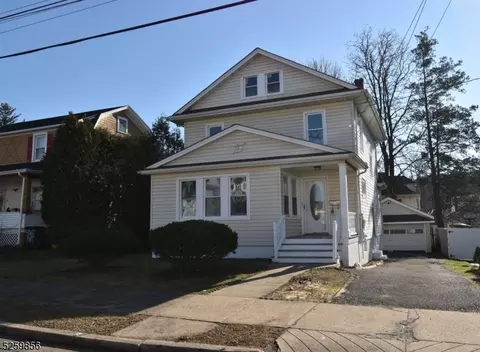 34 Mase Ave, Dover, NJ 07801