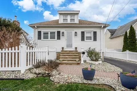 1129 Knopf St, Manville, NJ 08835