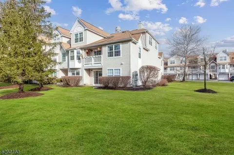 38 Loch Ln #38, Ledgewood, NJ 07852