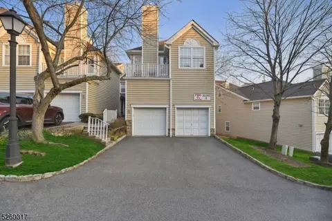 36 Springholm Dr #36, Berkeley Heights, NJ 07922