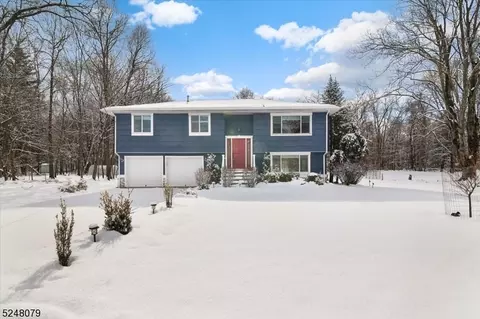 56 Pequannock Ave, Lincoln Park, NJ 07035