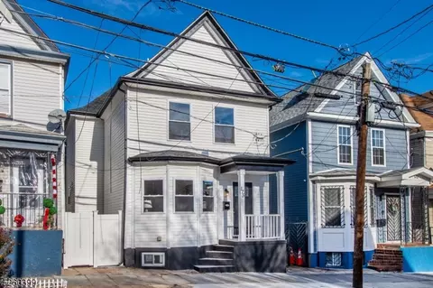 175 Dickerson St, Newark, NJ 07107