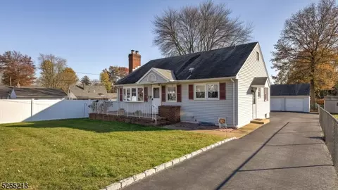1007 Tysley Pl, Raritan, NJ 08869