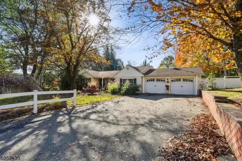 261 Millbrook Ave, Randolph, NJ 07869