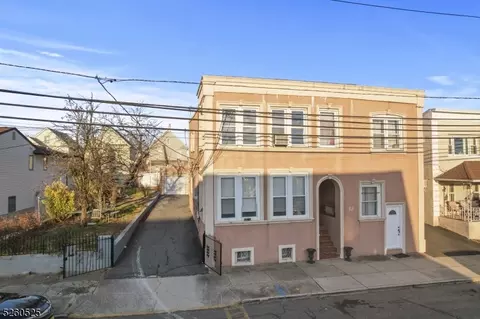 49 Avenue B, Lodi, NJ 07644