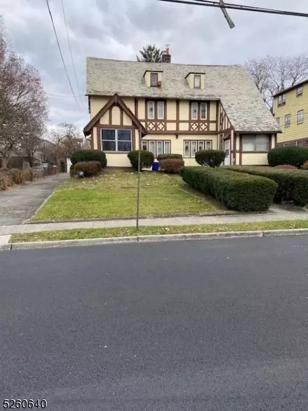 20 Harrison Pl, Irvington, NJ 07111