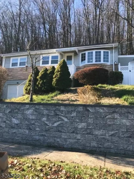 111 Watson Dr, Dover, NJ 07801 photo 1