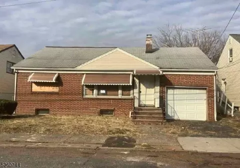325 327 Schley St, Newark, NJ 07112