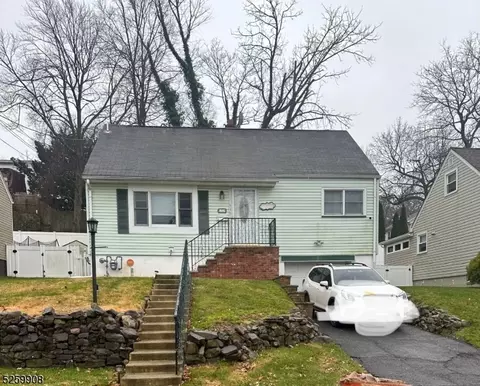 28 Phyllis Rd, West Orange, NJ 07052