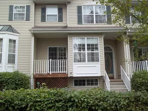 4 Brentwood Ct, Flemington, NJ 08822