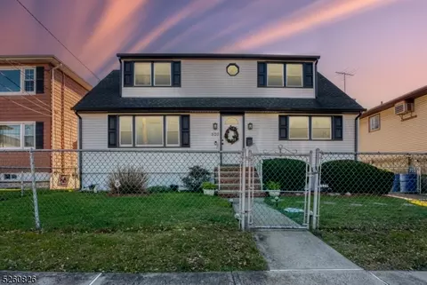 520 Spencer St, Elizabeth, NJ 07202