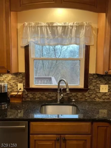 561 Charlestown Rd, Hampton, NJ 08827 photo 15