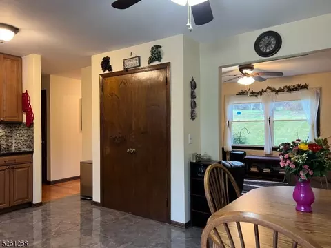 561 Charlestown Rd, Hampton, NJ 08827 photo 14