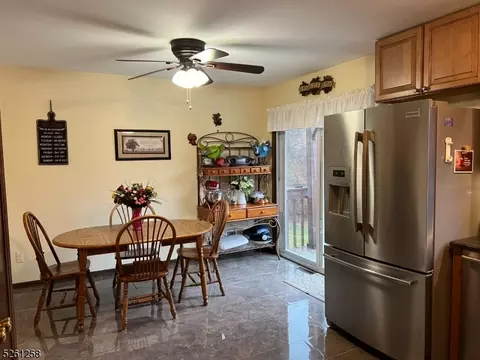 561 Charlestown Rd, Hampton, NJ 08827 photo 11