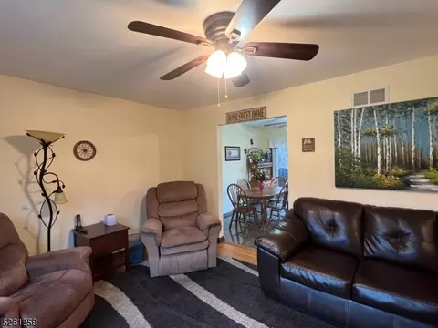 561 Charlestown Rd, Hampton, NJ 08827 photo 7