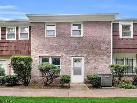 614 W 8th St, Plainfield, NJ 07060
