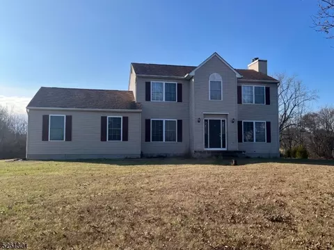 9 Mott Way, Flemington, NJ 08822