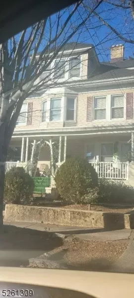 873 13th, Newark, NJ 07108