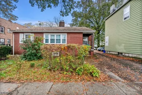 325 Tremont Ave, East Orange, NJ 07018