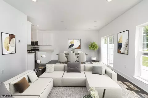 32 Harvest Way, Little Falls, NJ 07424