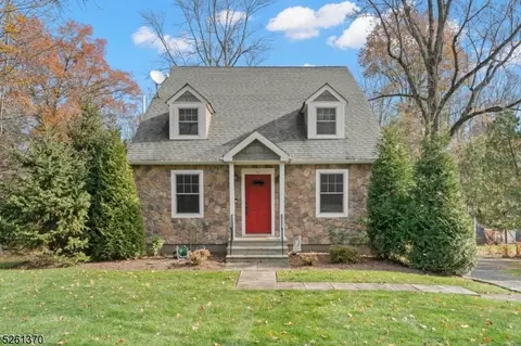 103 Division Ave, Long Hill, NJ 07946