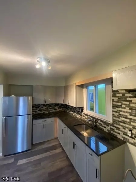 298 Fairway Ave, Belleville, NJ 07109