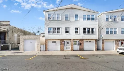 6911 Adams St #2, Guttenberg, NJ 07093