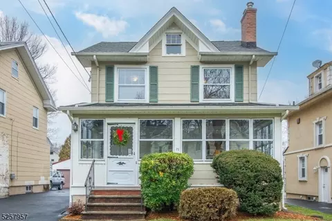 71 Carteret St, Bloomfield, NJ 07003