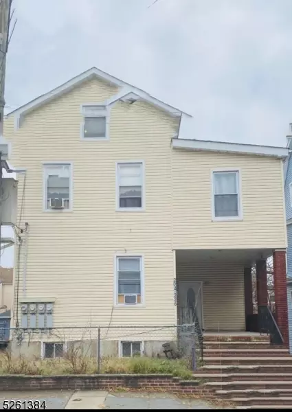224 S 7th St, Newark, NJ 07103