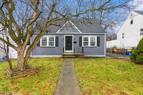 8 Frederick St, East Brunswick, NJ 08816