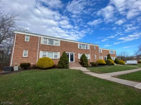 11 Dartmouth Ave #3B, Bridgewater, NJ 08807