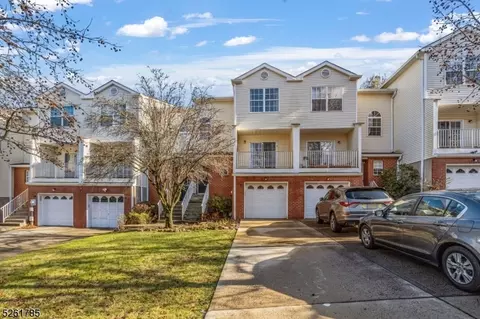 27 Grant Way, Princeton, NJ 08540