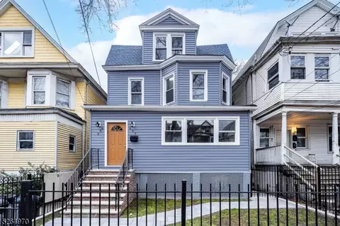 457-459 4th Ave W, Newark, NJ 07107