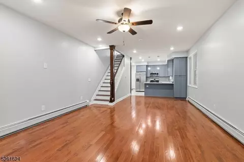 46 Stuyvesant Ave, Newark, NJ 07106
