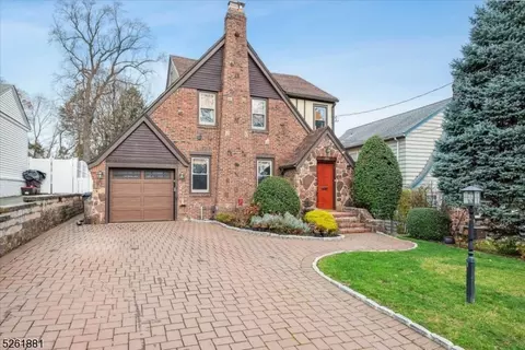 110 Satterthwaite Ave, Nutley, NJ 07110