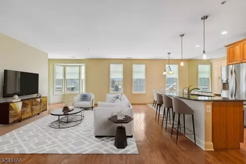 1305 Town Center Way, Livingston, NJ 07039