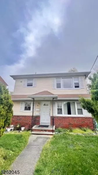 28 Boyd St, Lodi, NJ 07644