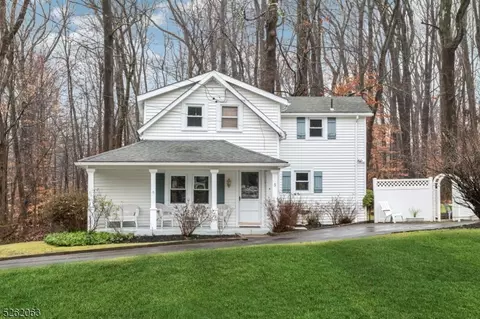 5 Conkling Ave, Bernardsville, NJ 07924